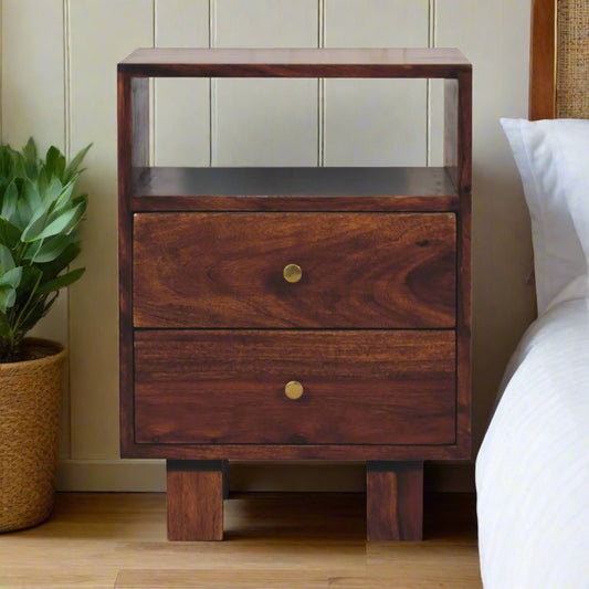 
A stylish chestnut caramel bedside table featuring a rich, warm wood finish and a sleek design. This bedside table offers functional storage with a spacious drawer, perfect for organizing essentials such as books, lamps, or personal items. The elegant chestnut caramel color enhances bedroom decor with a natural, sophisticated touch. Ideal for adding both style and practicality to any modern or rustic-inspired bedroom, this bedside table creates a cozy, inviting atmosphere.